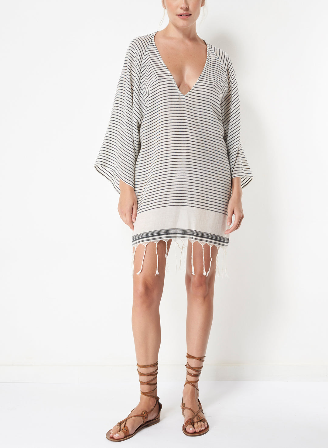 Luxury Resort Wear, Kaftans & Dresses - SU Paris